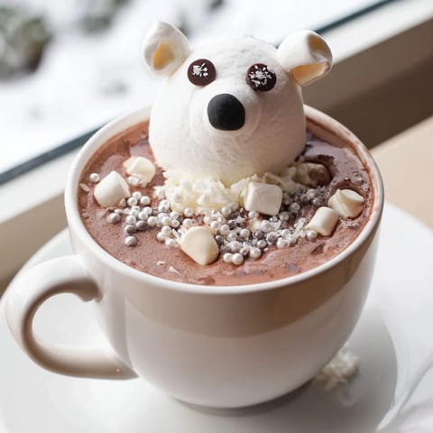 Polar Bear Hot Chocolate Delight