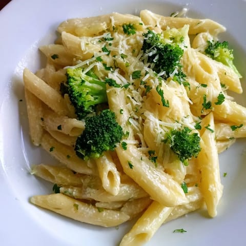 Cream Cheese Garlic Pasta